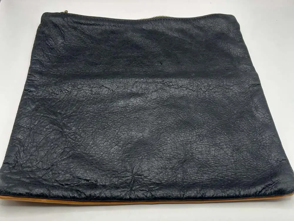Ceri Hoover Nashville Two-Tone Leather Zippered Folio Clutch